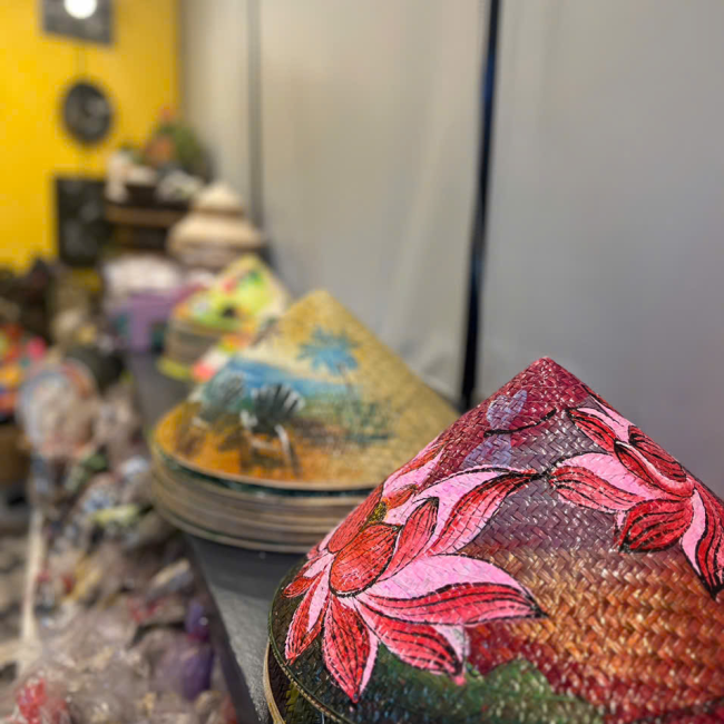 Gift Shop 013